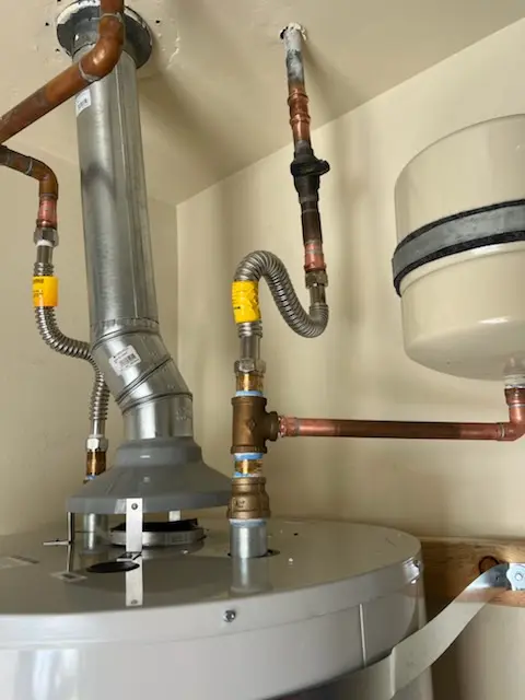 Water heater installation and plumbing repair in Lonsdale